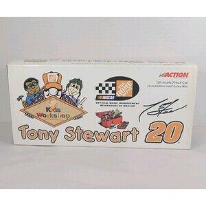 Tony Stewart NASCAR #20 1/24 Scale Home Depot Kids Workshop 2000 New